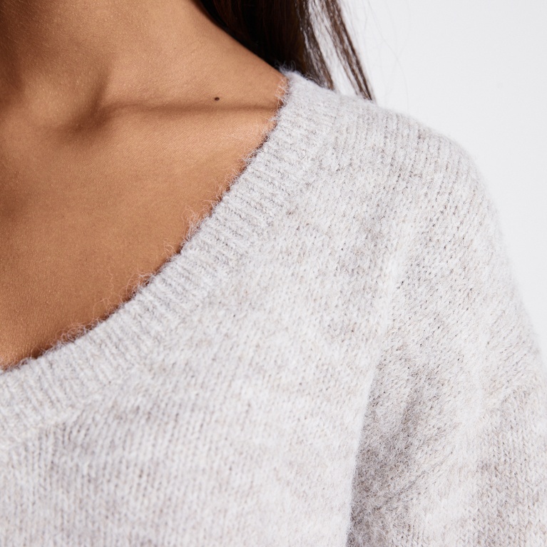 V-neck knit sweater "Eina"